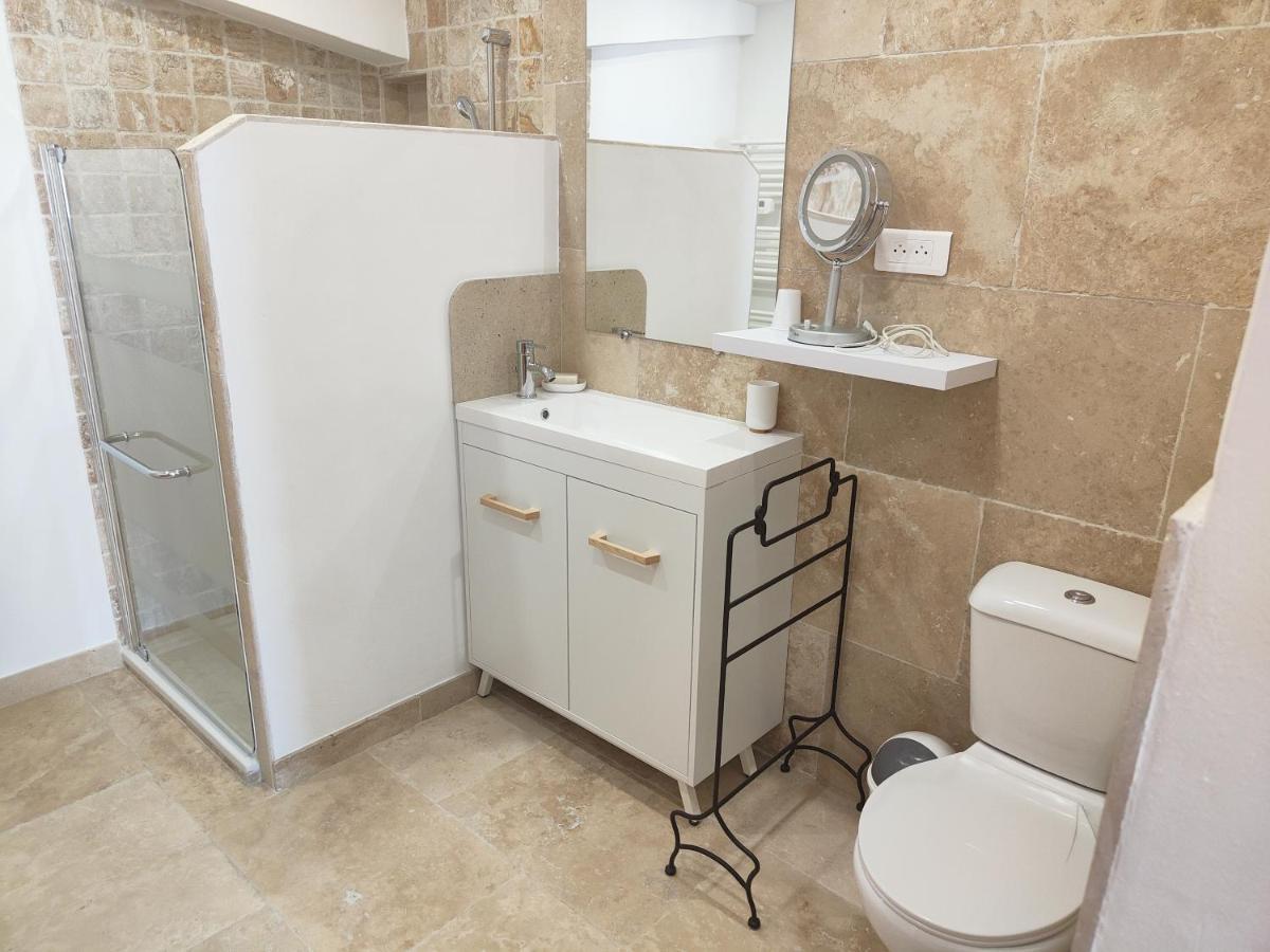 Studio Au Calme Avec Piscine Et Toutes Les Commodites Necessaires Le Thor Zewnętrze zdjęcie
